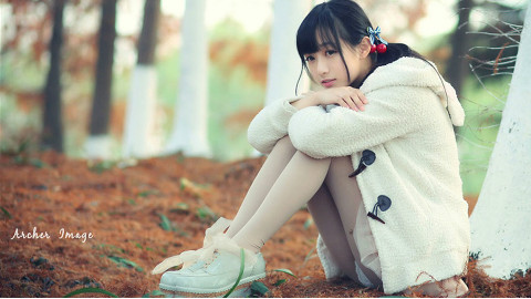 高清美女壁纸滴十九期--如果我在学校遇到你